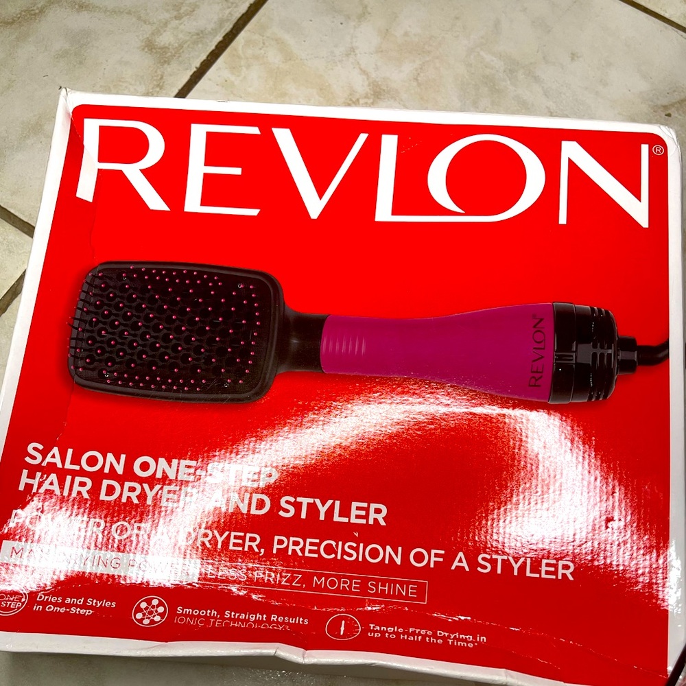 Revlon Salon One-Step Hair Dryer and Styler